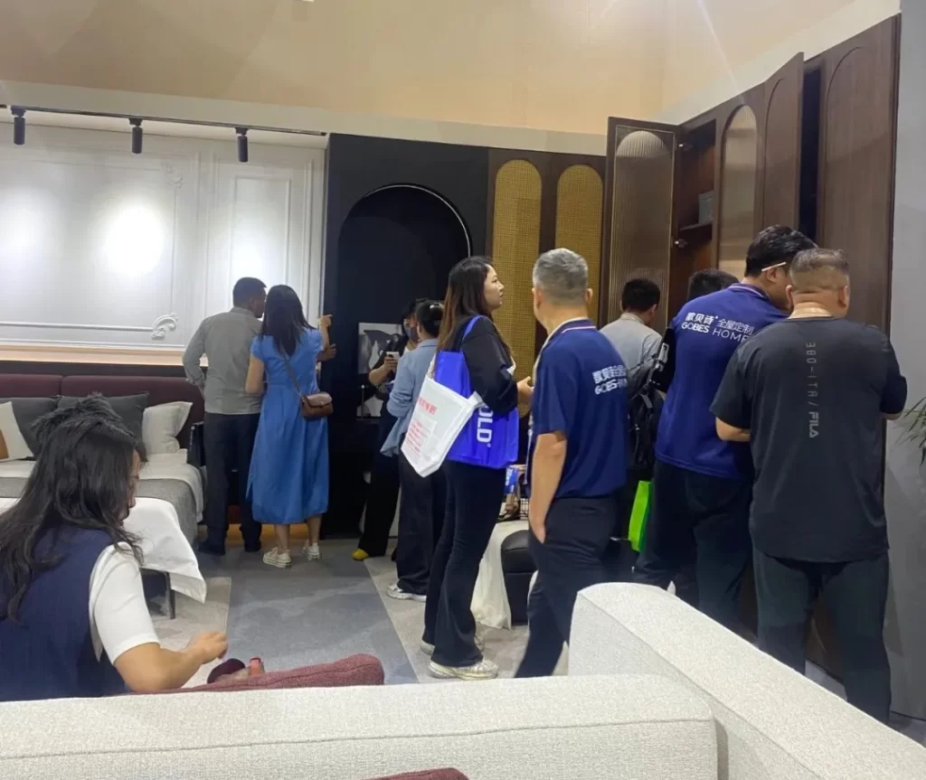 歌贝诗全屋定制：以创新模式闪耀云南建博会，圆满收官！